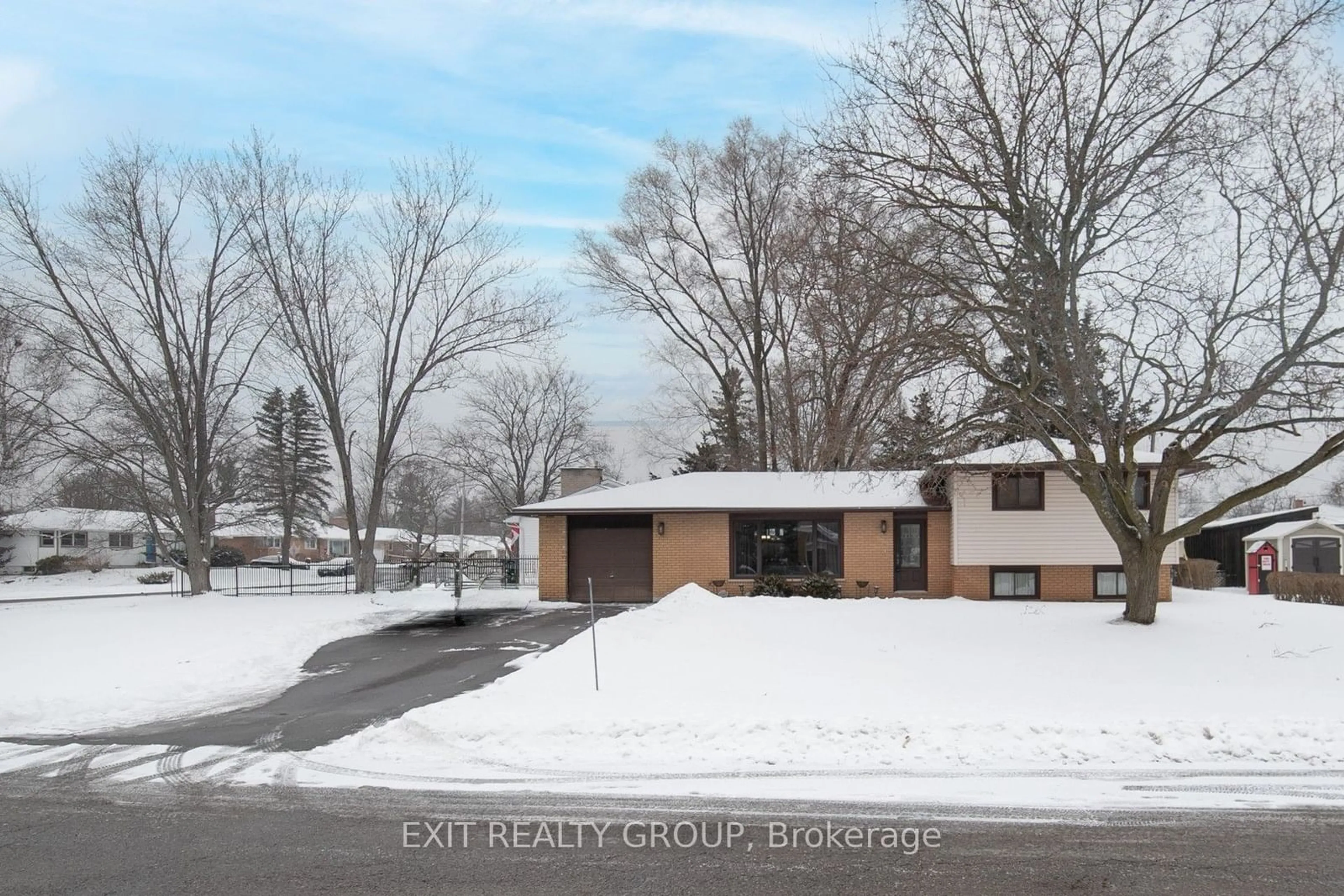 A pic from outside/outdoor area/front of a property/back of a property/a pic from drone, street for 57 Sidney Cres, Quinte West Ontario K0K 1E0