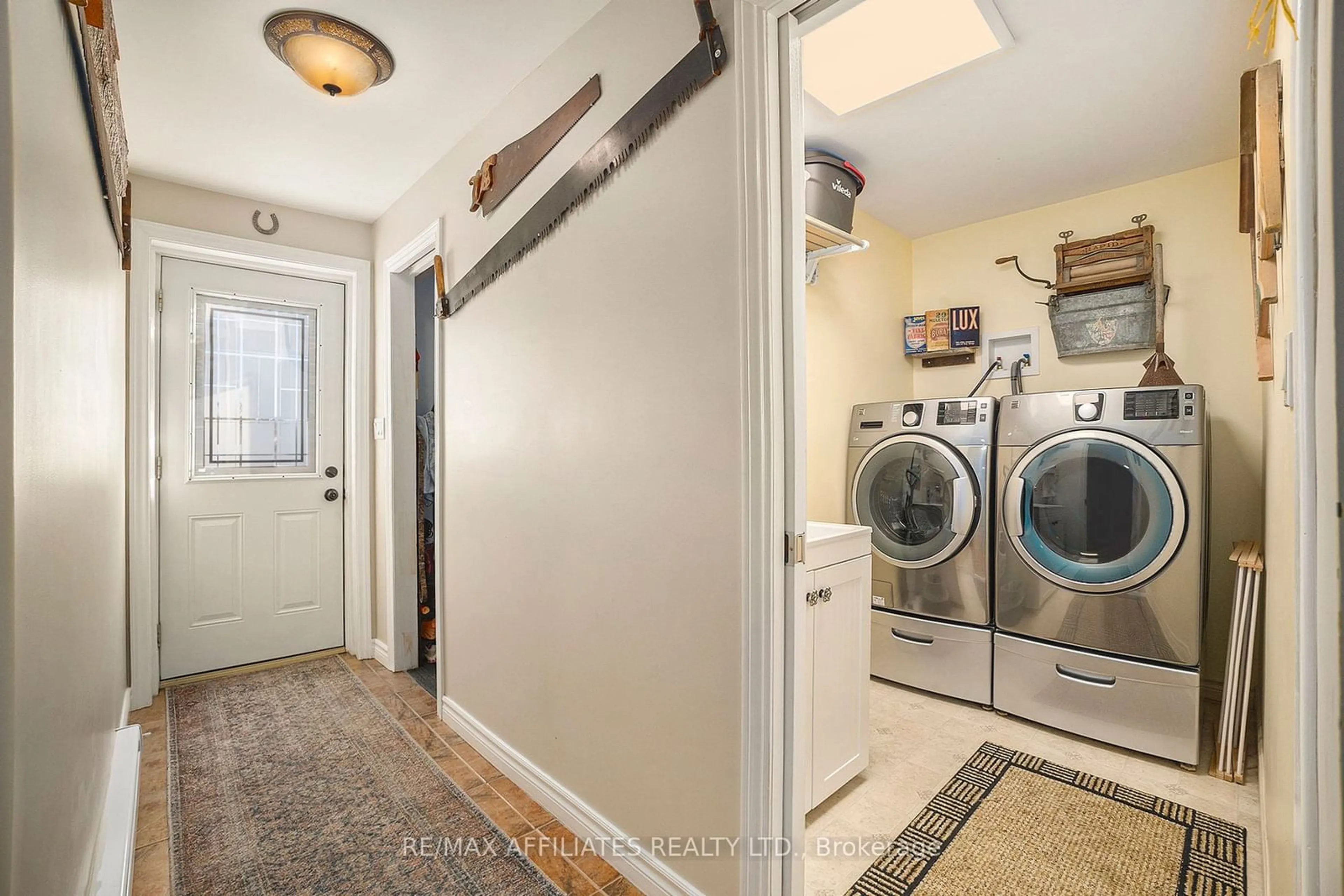 Laundry room for 3201 Worden's Lane, Elizabethtown-Kitley Ontario K0E 1M0