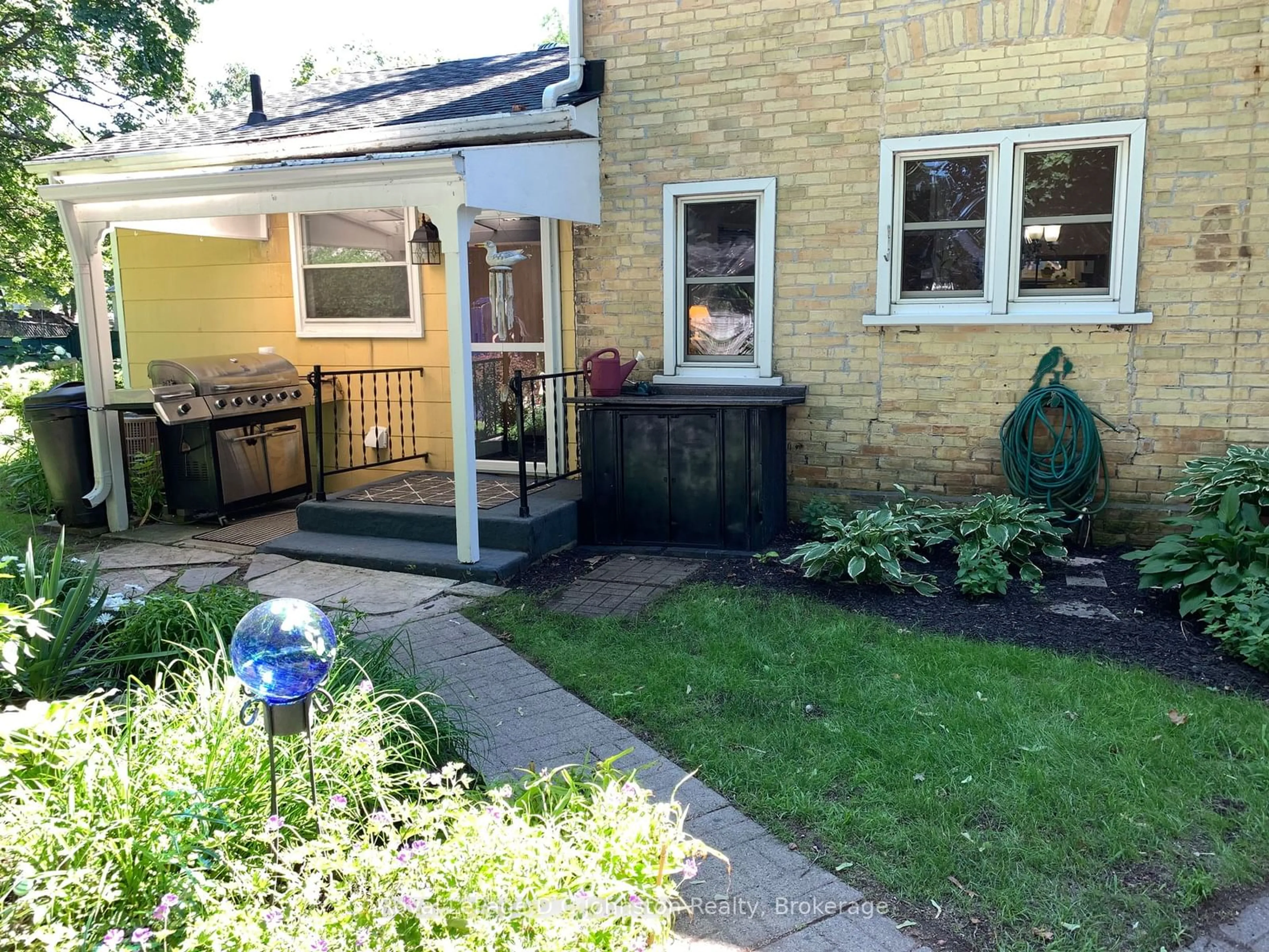 Patio, street for 69 Albert St, Saugeen Shores Ontario N0H 2L0