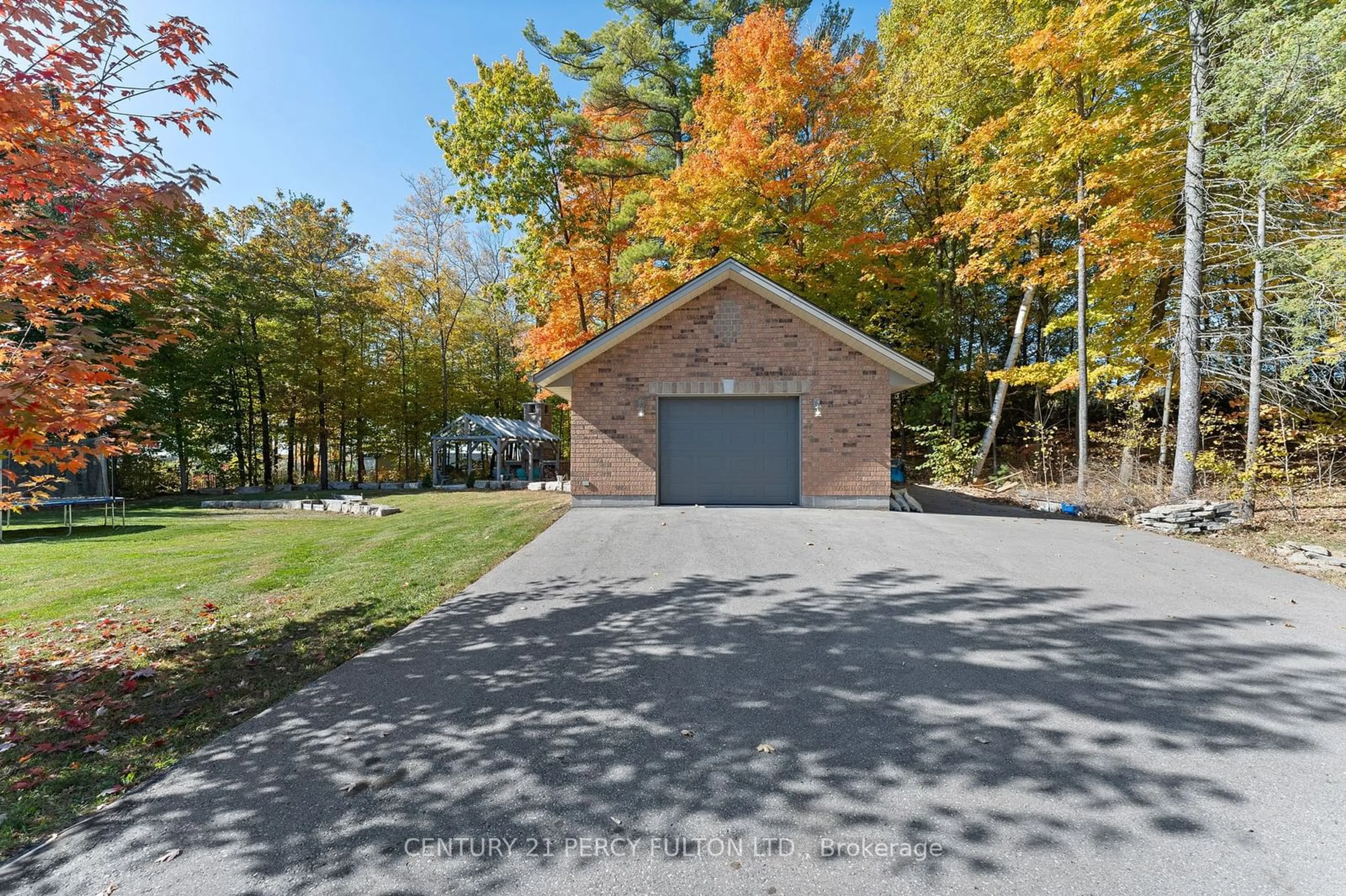 Unknown for 33 Ridge Hill Crt, Kawartha Lakes Ontario K0M 1N0