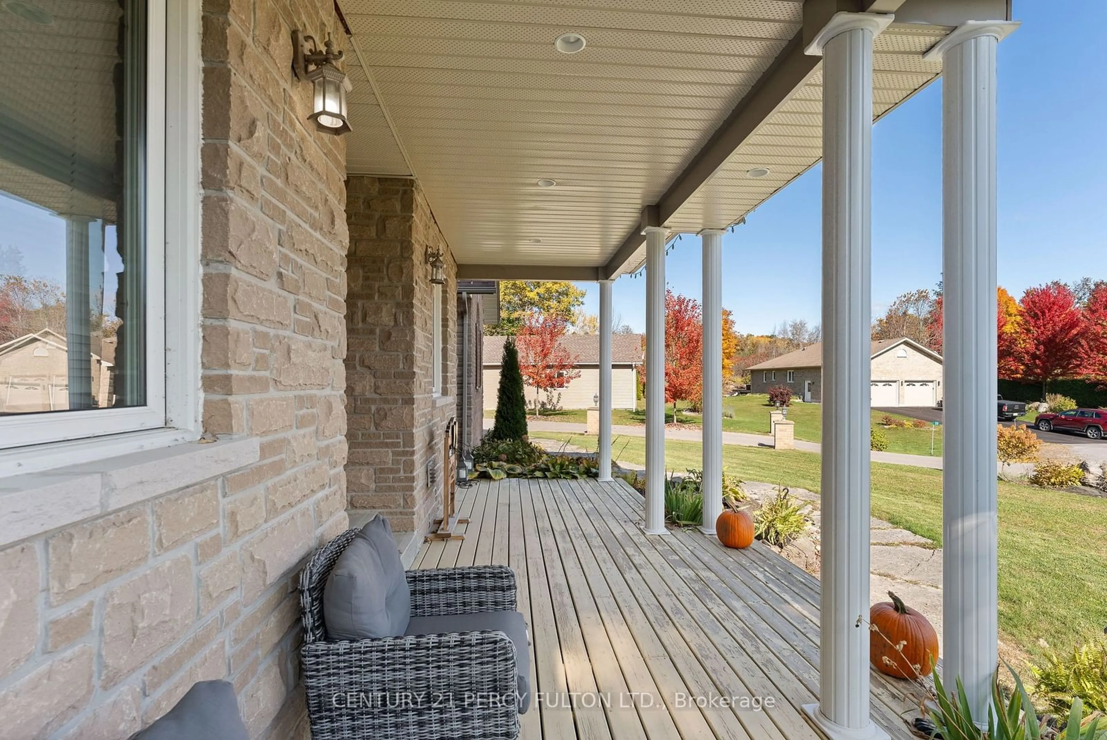 Patio, unknown for 33 Ridge Hill Crt, Kawartha Lakes Ontario K0M 1N0