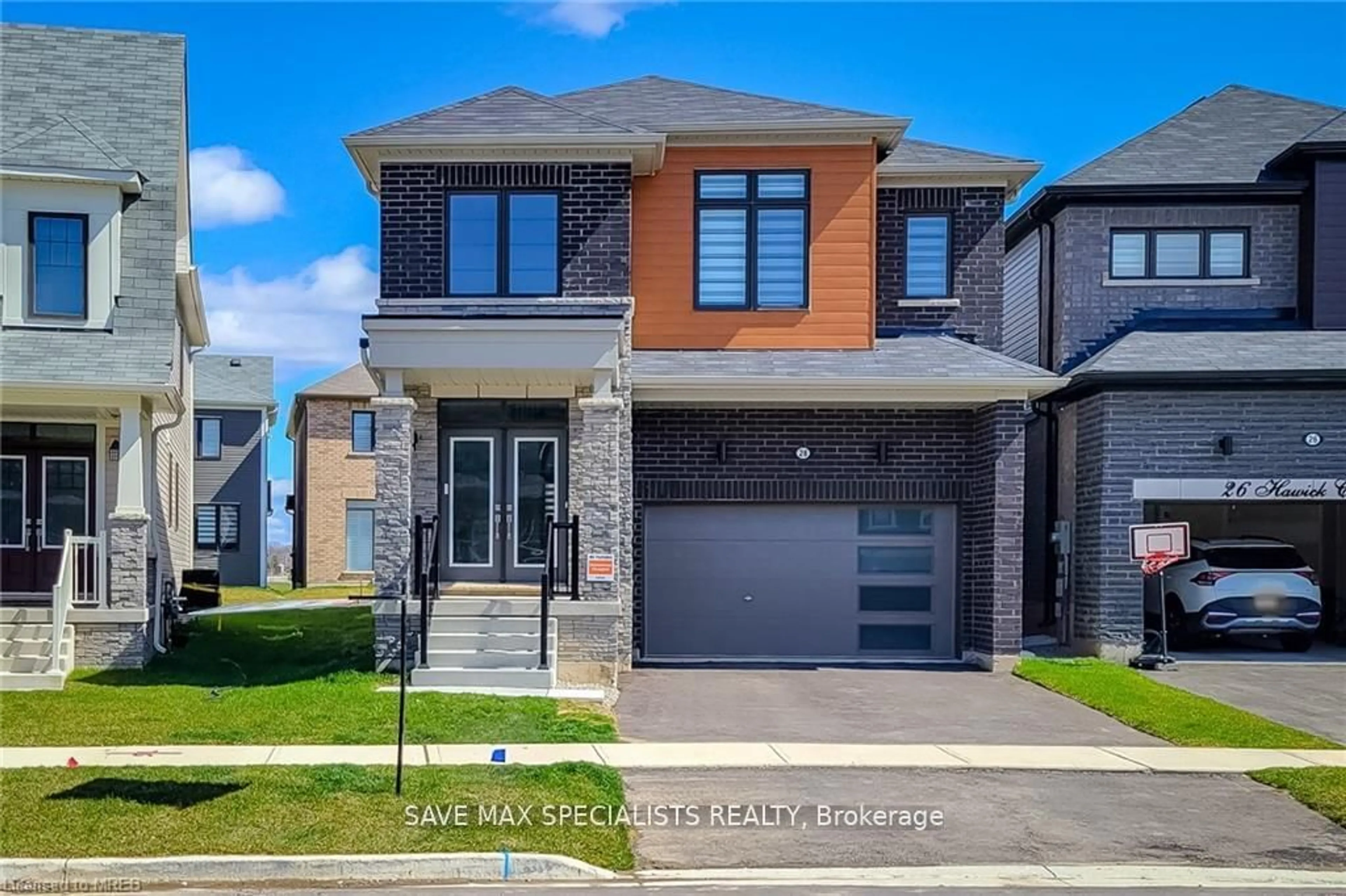 Home with brick exterior material, street for 28 Hawick Cres, Haldimand Ontario N3W 0G5