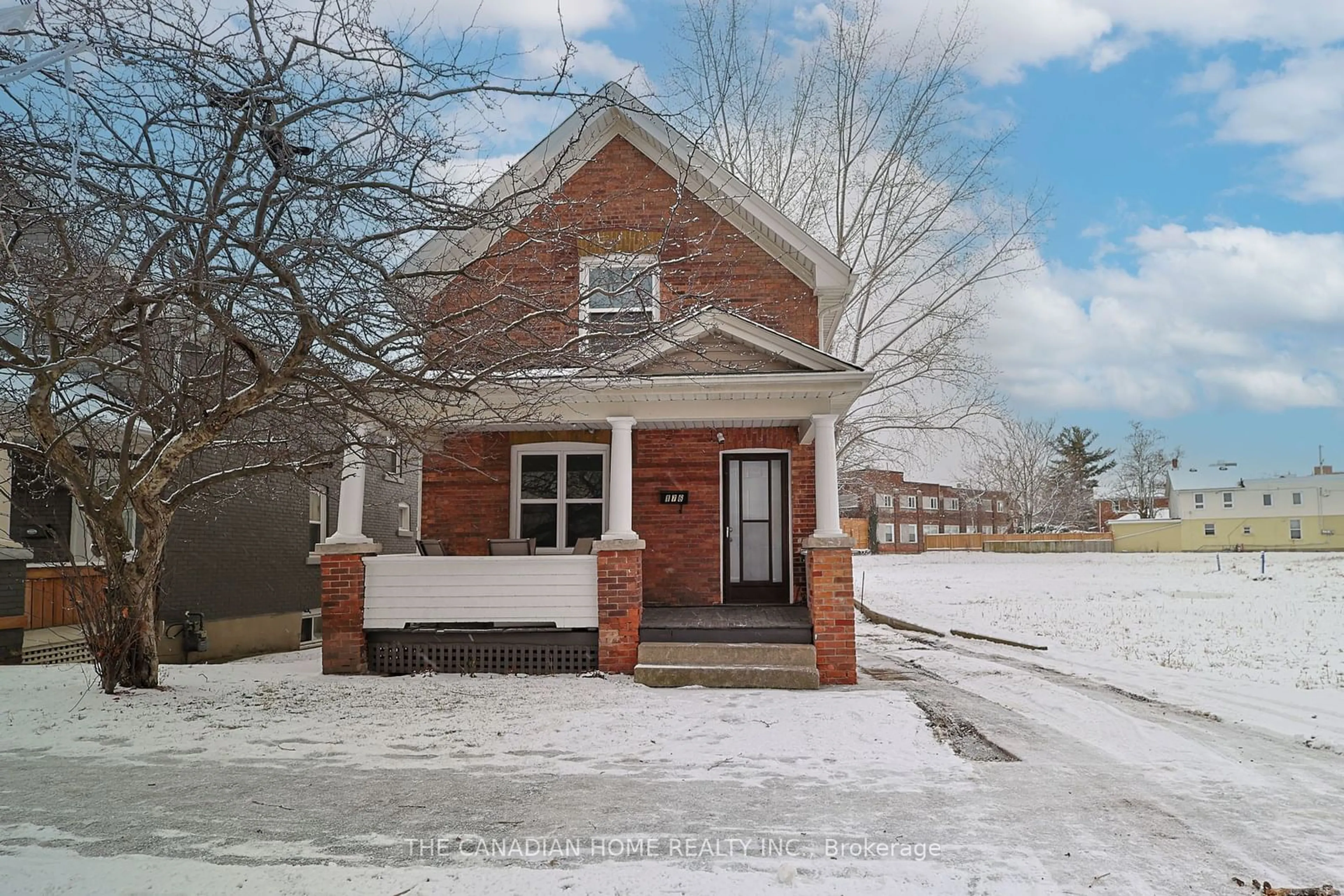 Home with brick exterior material, street for 176 Church St, St. Catharines Ontario L2R 3E7