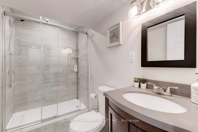 Additional property image - 98 SHOREVIEW Pl Unit 12