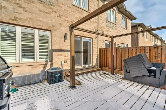 Additional property image - 98 SHOREVIEW Pl Unit 12