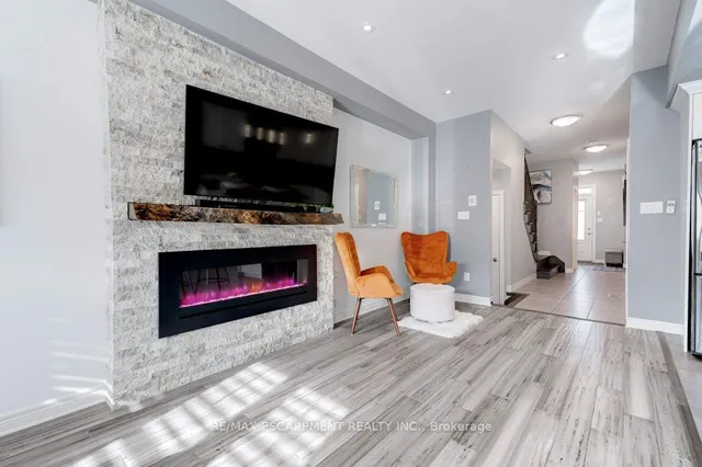 Additional property image - 98 SHOREVIEW Pl Unit 12
