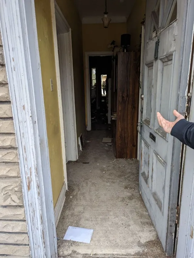 Additional property image - 192 VICTORIA Ave