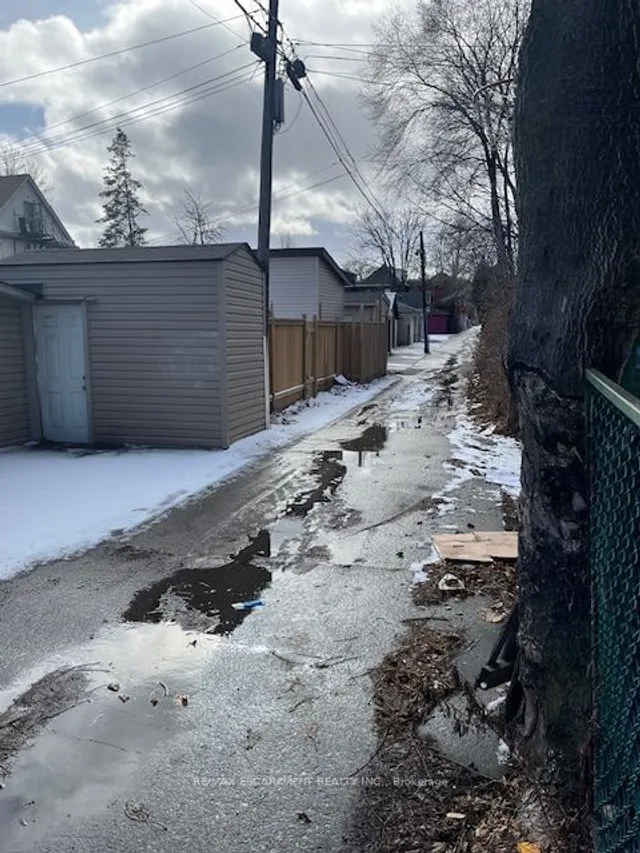 Additional property image - 192 VICTORIA Ave