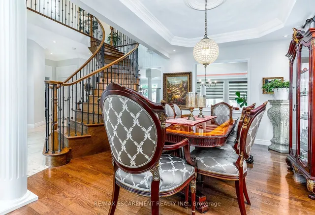 Additional property image - 240 CLOVERLEAF Dr