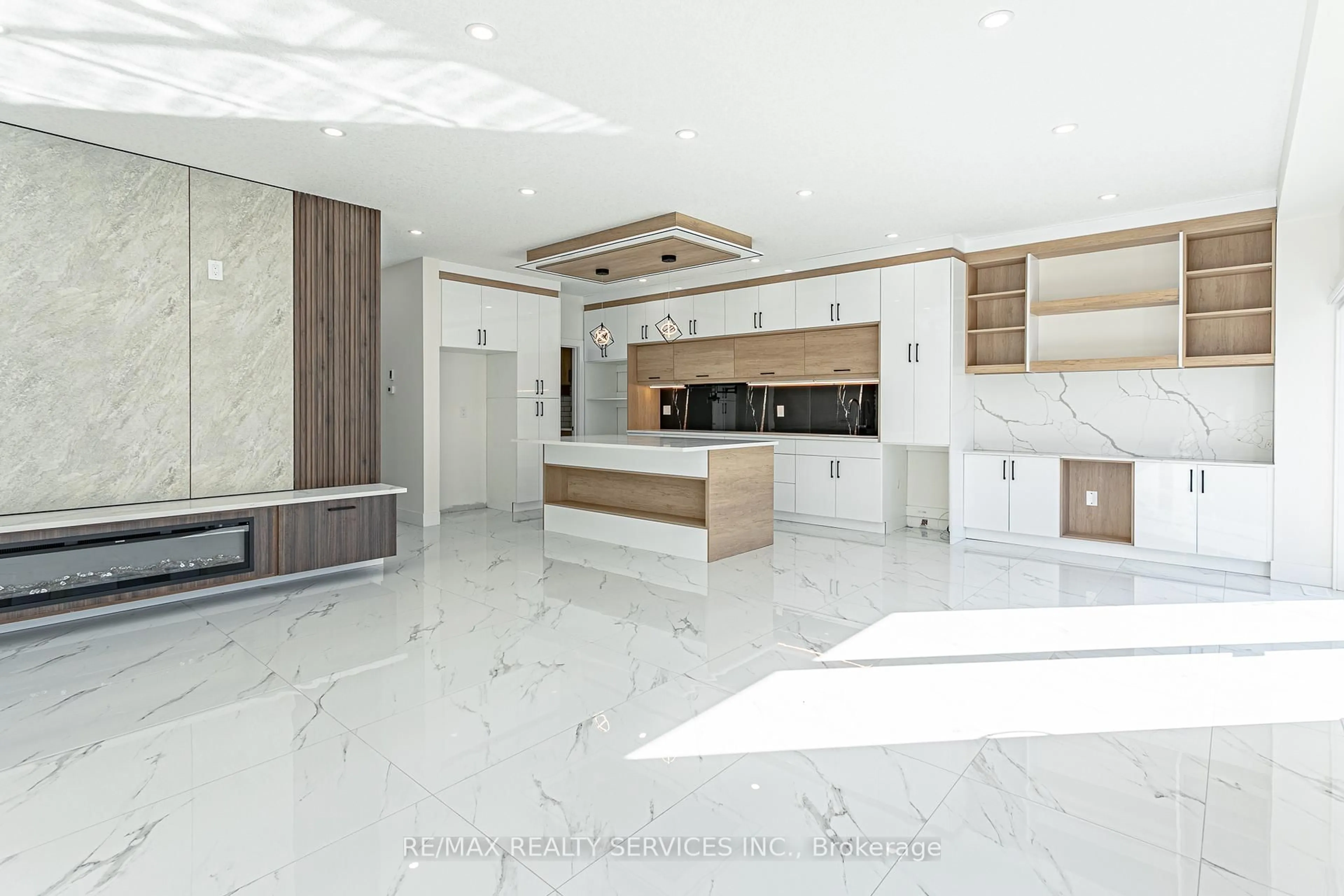 Contemporary kitchen, ceramic/tile floor for 1260 Honeywood Dr, London South Ontario N6M 1E8