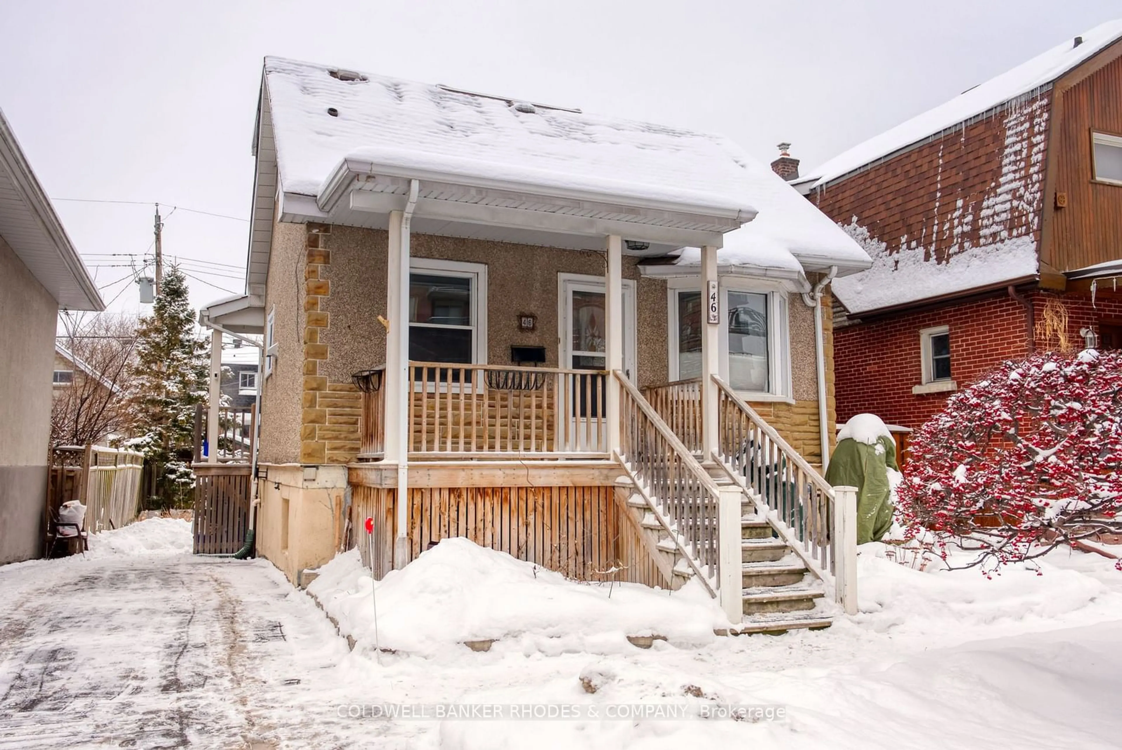 Home with brick exterior material, street for 46 Holland Ave, Tunneys Pasture and Ottawa West Ontario K1Y 0X4