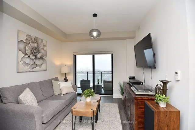 Additional property image - 30 Hamilton St Unit 605