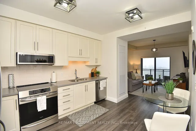 Additional property image - 30 Hamilton St Unit 605