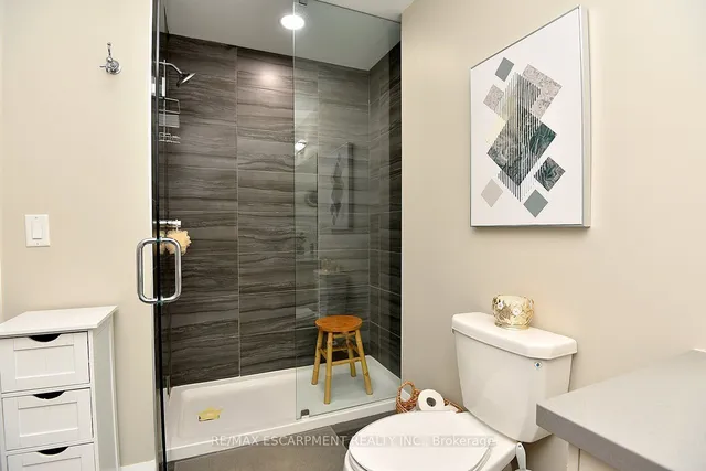 Additional property image - 30 Hamilton St Unit 605