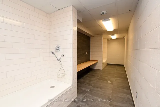 Additional property image - 30 Hamilton St Unit 605