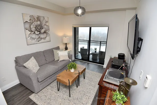 Additional property image - 30 Hamilton St Unit 605