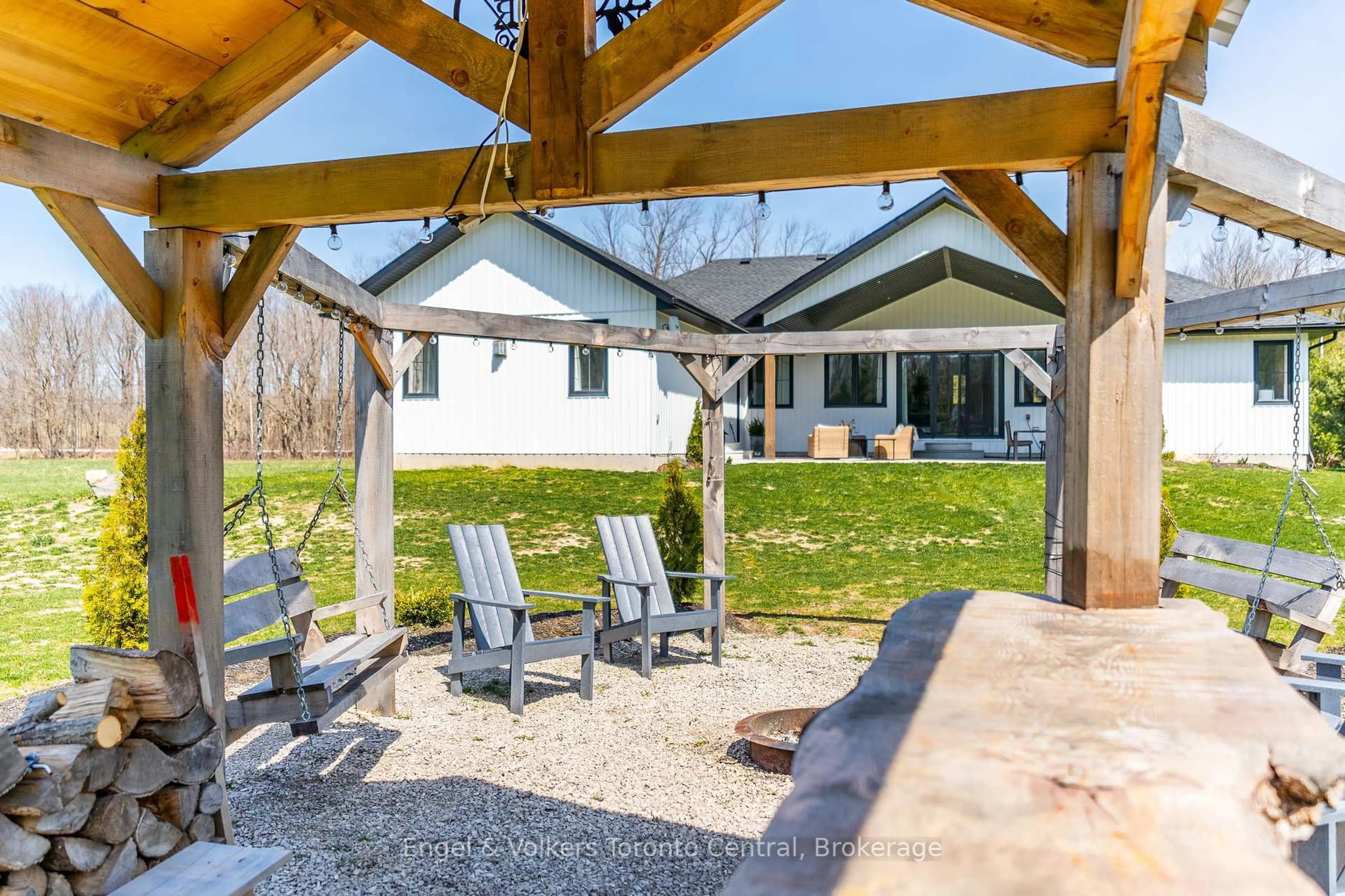 Patio, unknown for 462428 Concession 24 Rd, Georgian Bluffs Ontario N0H 2T0