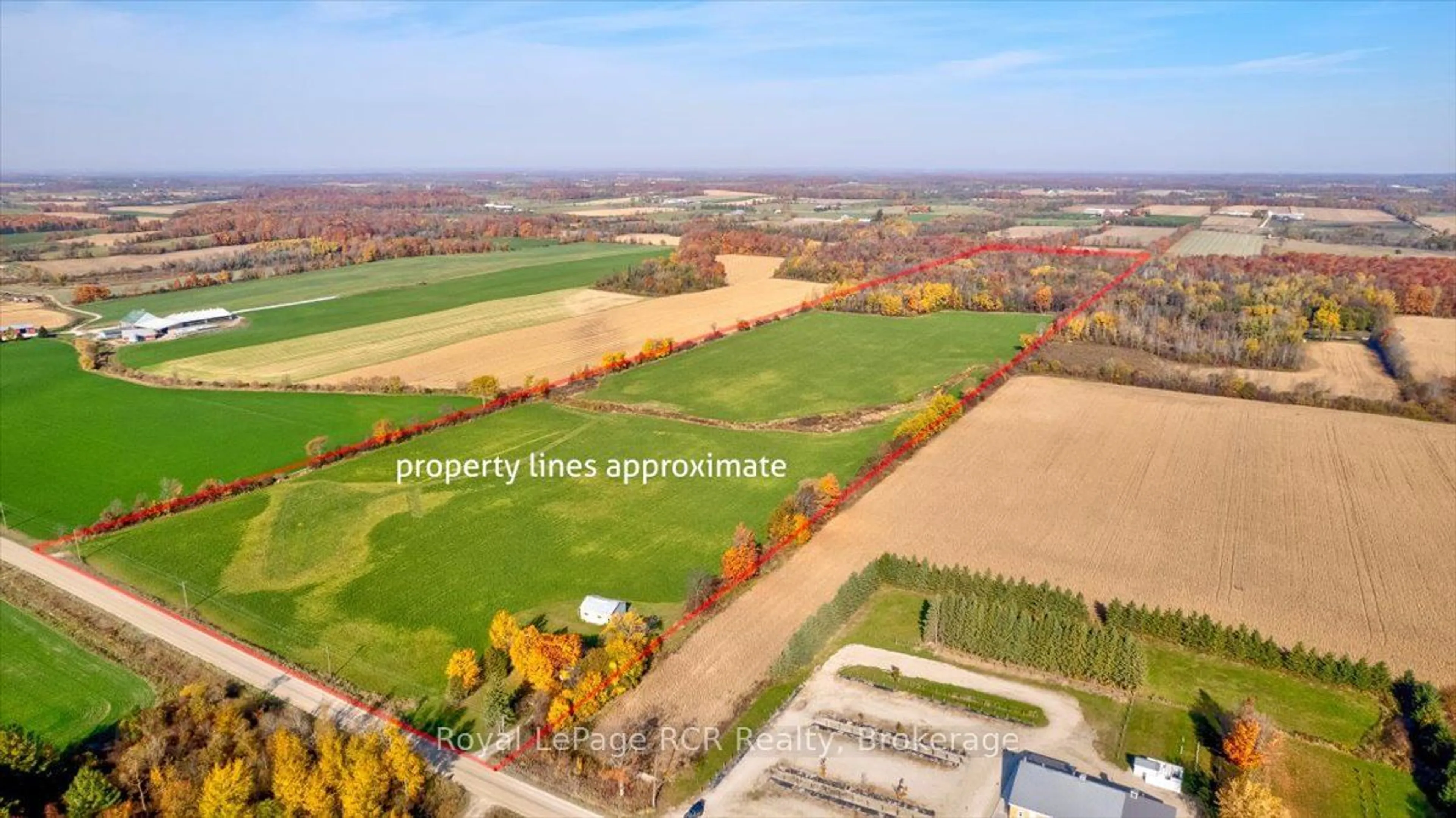 A pic from outside/outdoor area/front of a property/back of a property/a pic from drone, water/lake/river/ocean view for 103701 Southgate 10 Rd, Southgate Ontario N0G 2L0