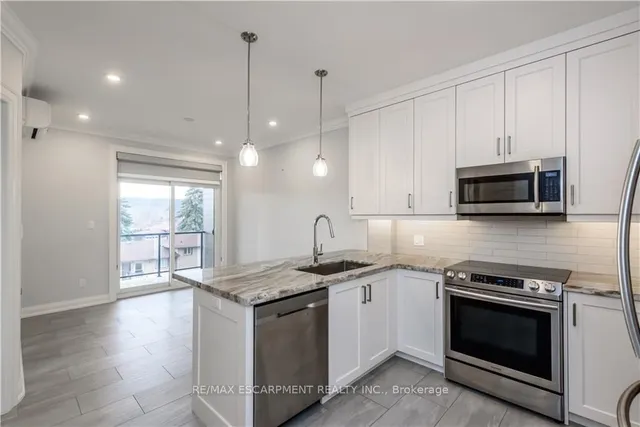 Additional property image - 257 Millen Rd Unit 302