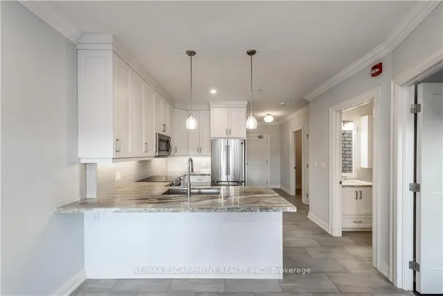 Additional property image - 257 Millen Rd Unit 302