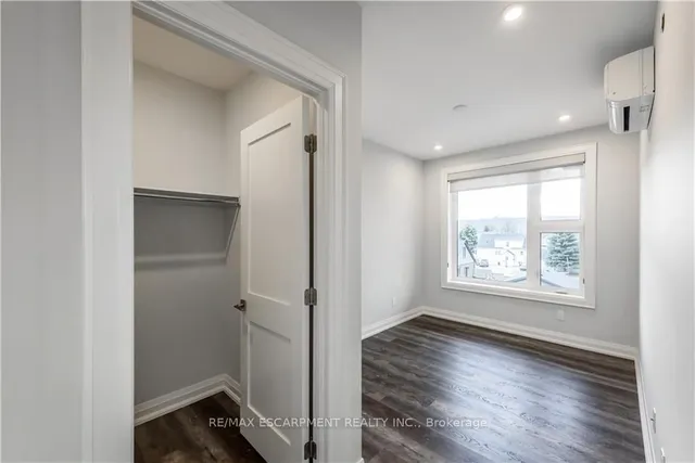 Additional property image - 257 Millen Rd Unit 302