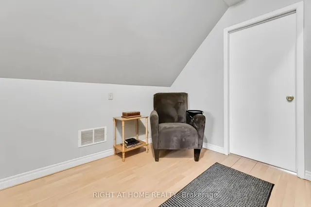 Additional property image - 14 Huxley Ave