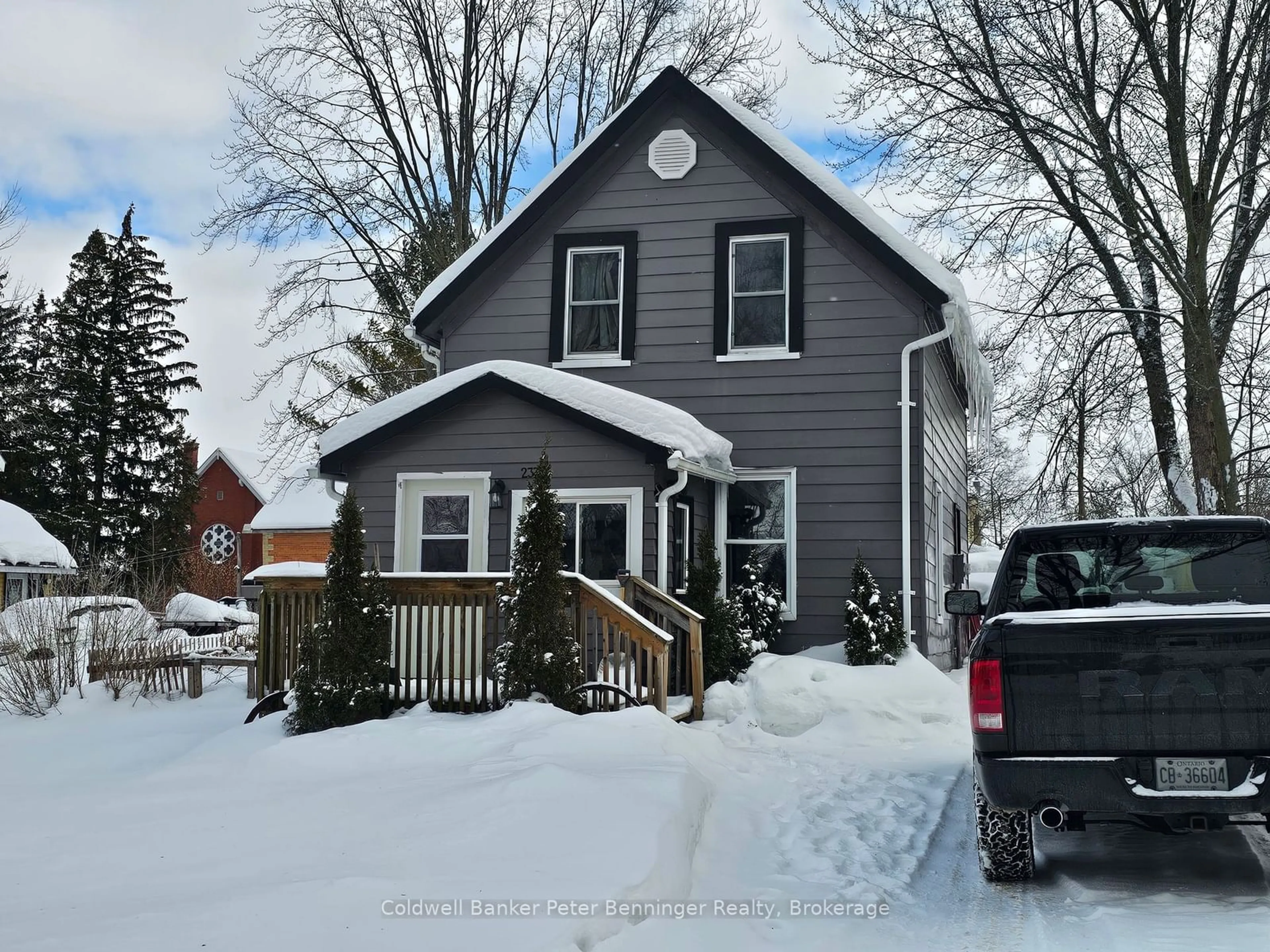 A pic from outside/outdoor area/front of a property/back of a property/a pic from drone, street for 237 Victoria St, Arran-Elderslie Ontario N0G 2N0