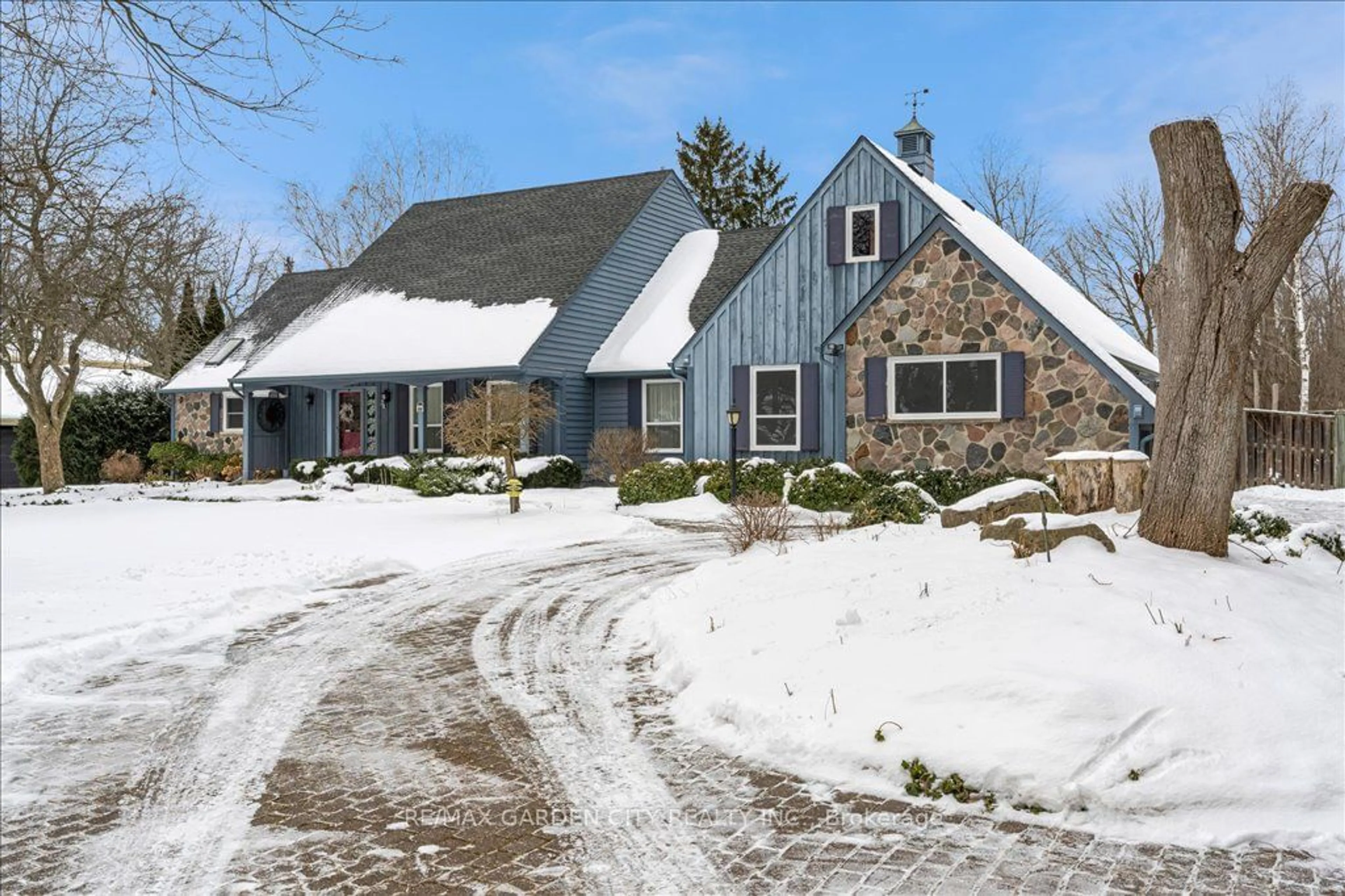 Unknown for 34 Acredale Dr, Hamilton Ontario L0R 1H2
