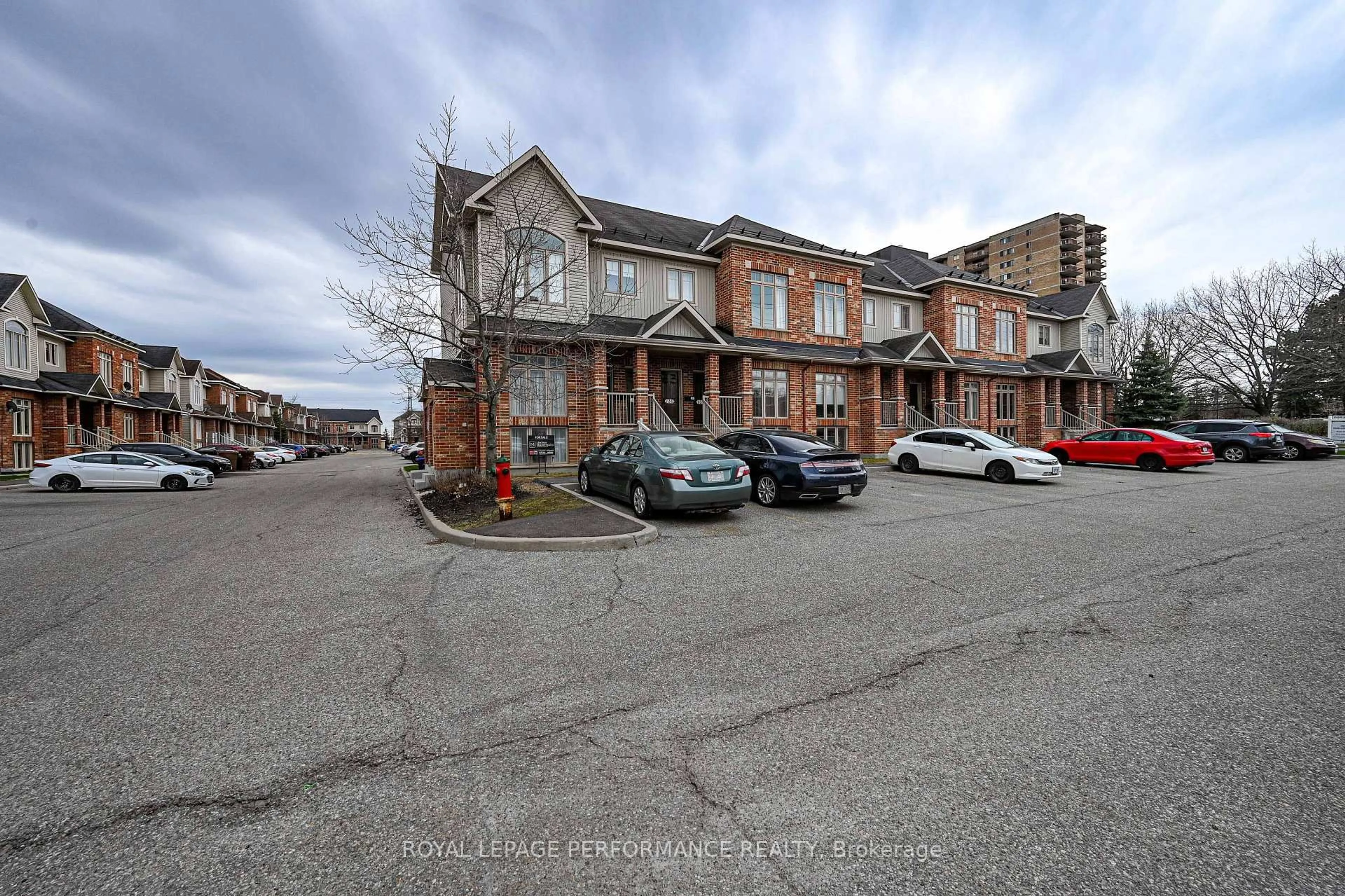 A pic from outside/outdoor area/front of a property/back of a property/a pic from drone, street for 1512 Walkley Rd #133, Ottawa Ontario K1V 2G6