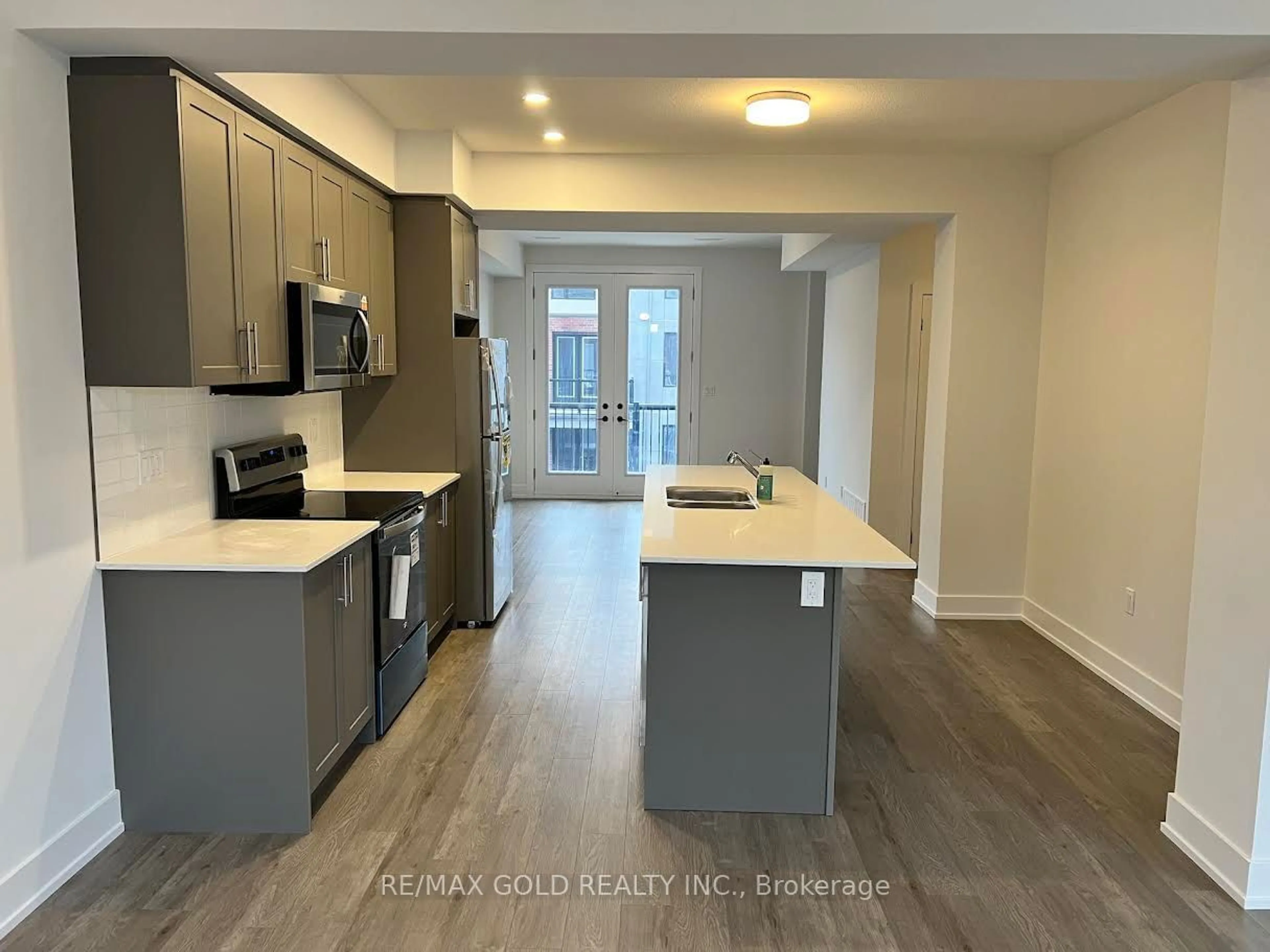 Open concept kitchen, unknown for 99 Roger St #34, Waterloo Ontario N2J 0G1