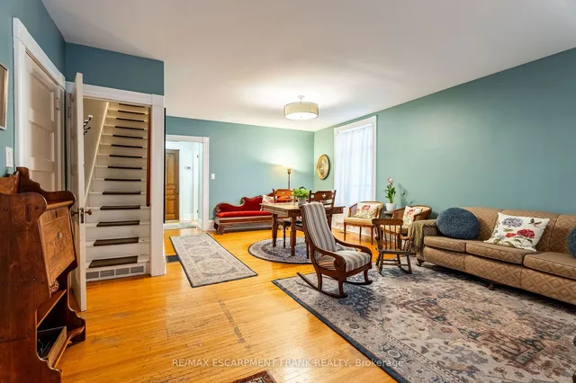 Additional property image - 31 Mountain Park Ave