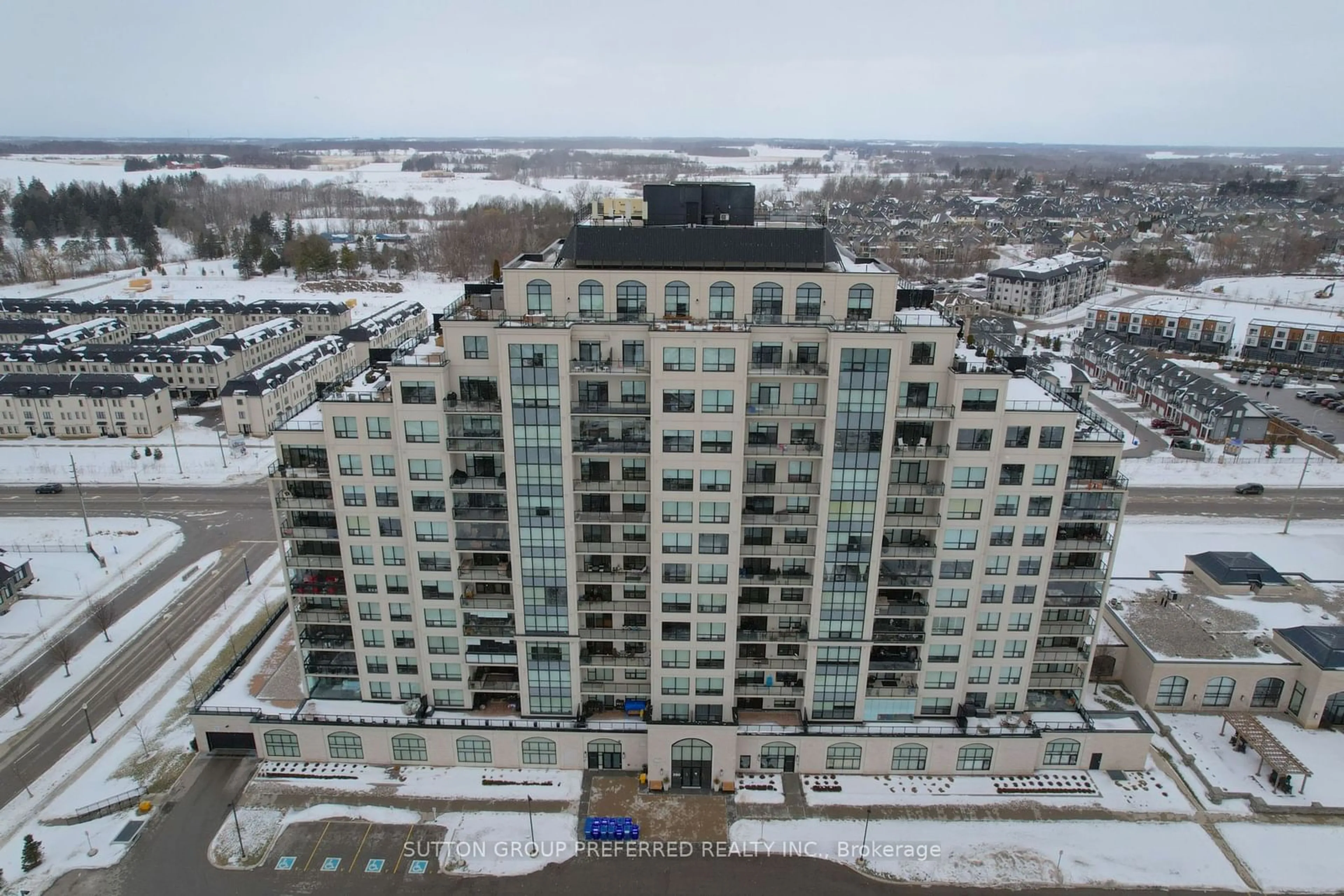 A pic from outside/outdoor area/front of a property/back of a property/a pic from drone, building for 260 Villagewalk Blvd #404, London Ontario N6G 0W6