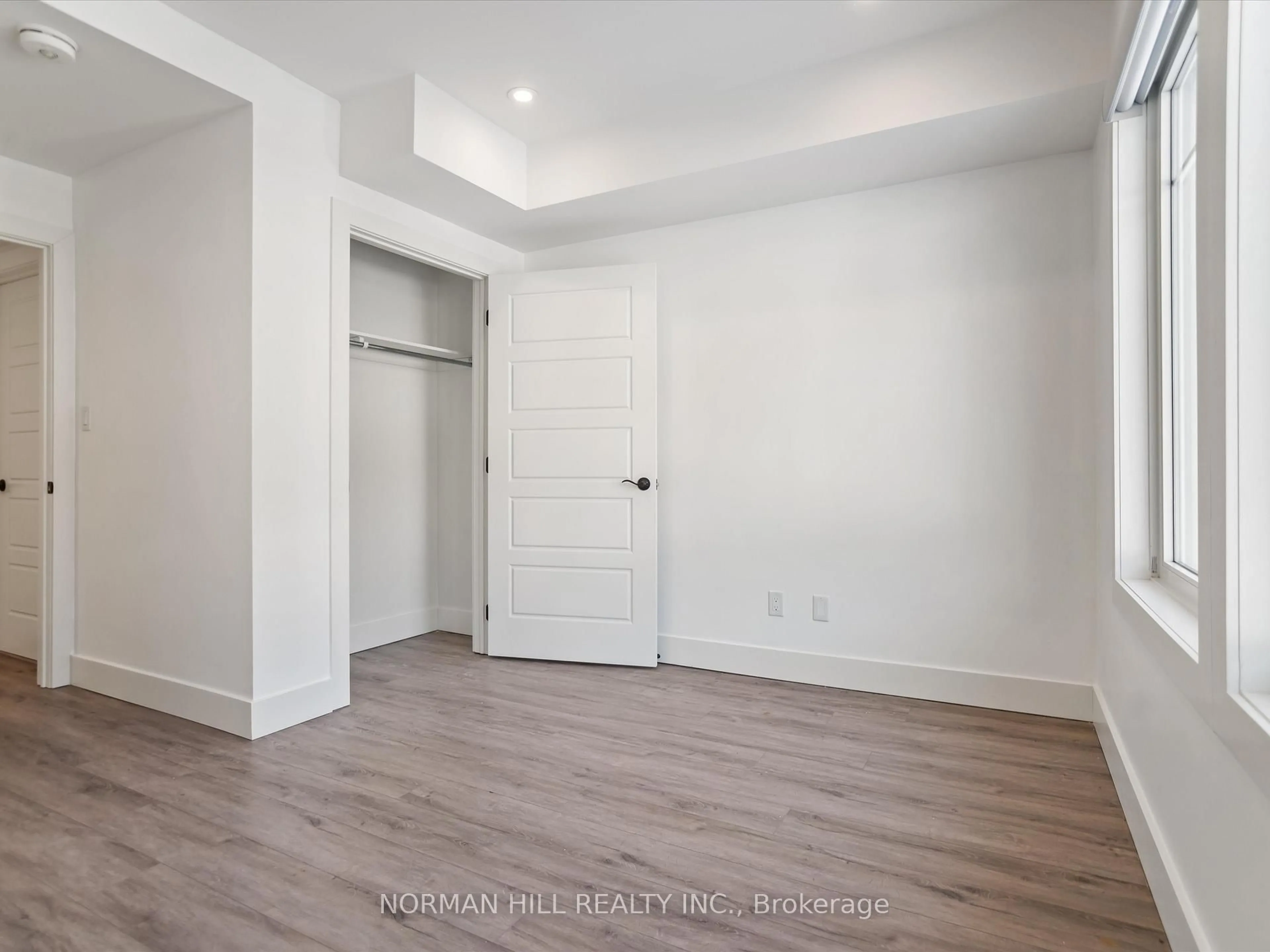 A pic of a room for 4 Tree Tops Lane #302, Huntsville Ontario P1H 0B8