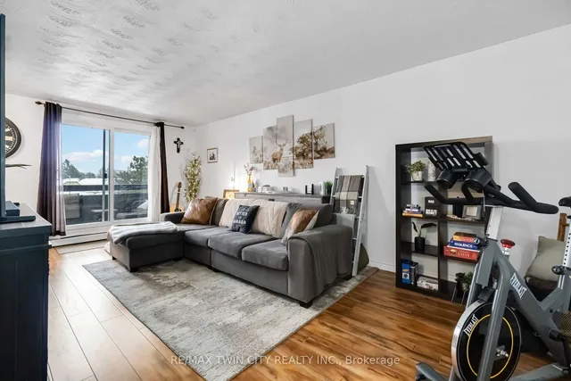Additional property image - 100 Breckenridge Dr Unit 303
