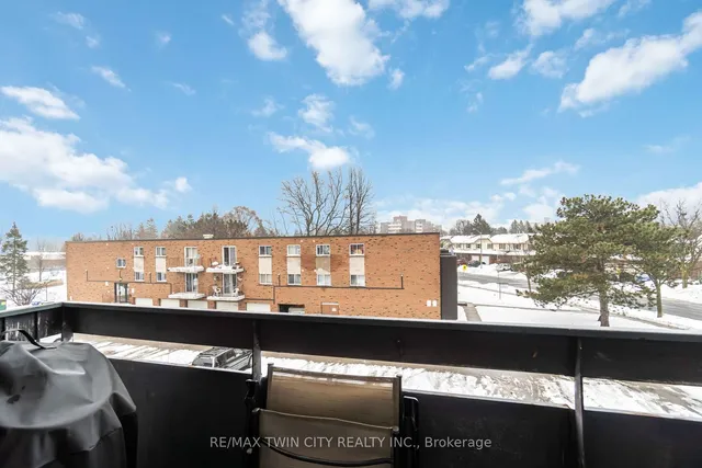 Additional property image - 100 Breckenridge Dr Unit 303