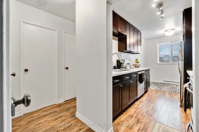 Additional property image - 100 Breckenridge Dr Unit 303