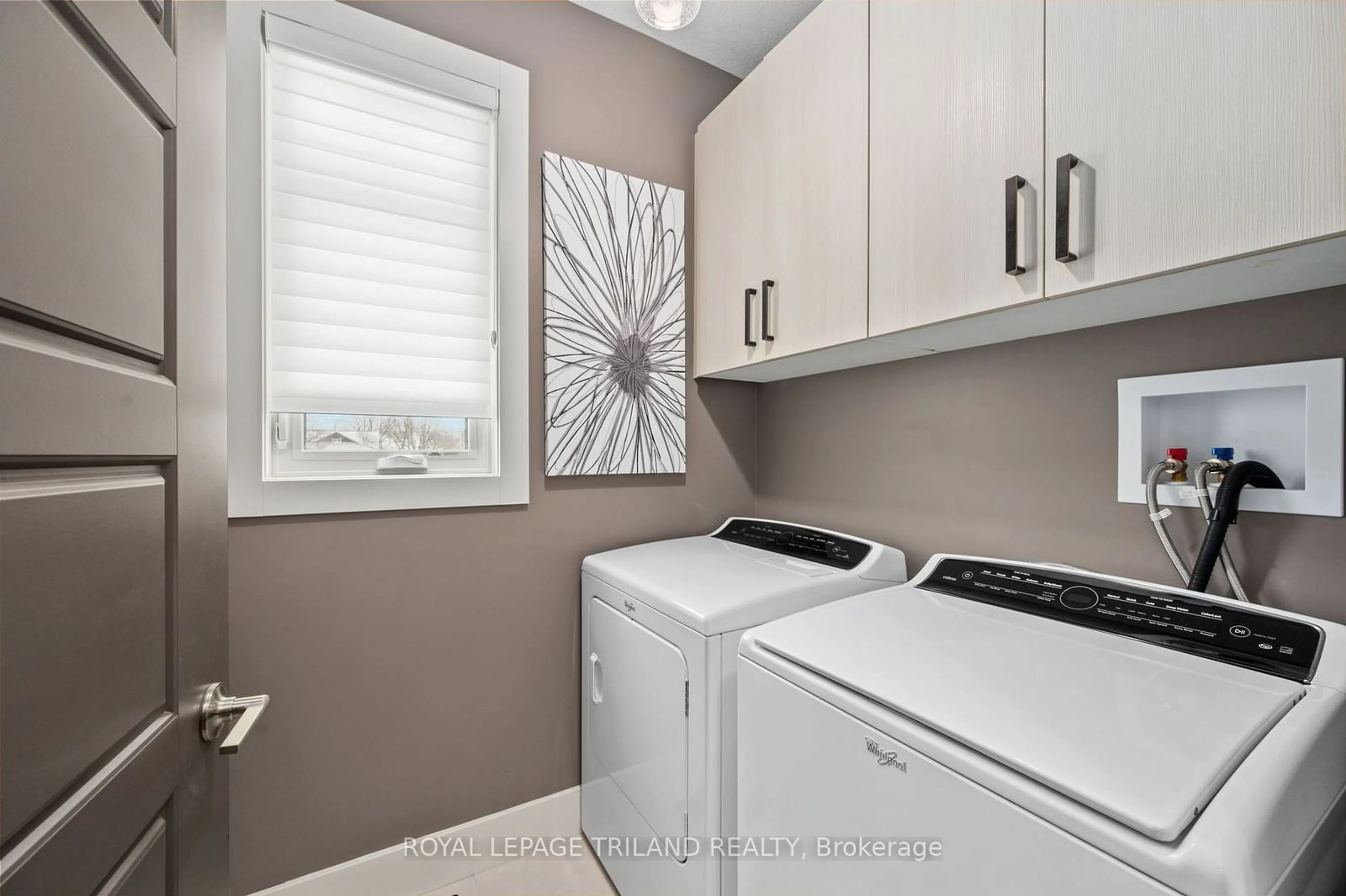 Laundry room for 355 Edith Cavell Blvd #15, Central Elgin Ontario N5L 0A3