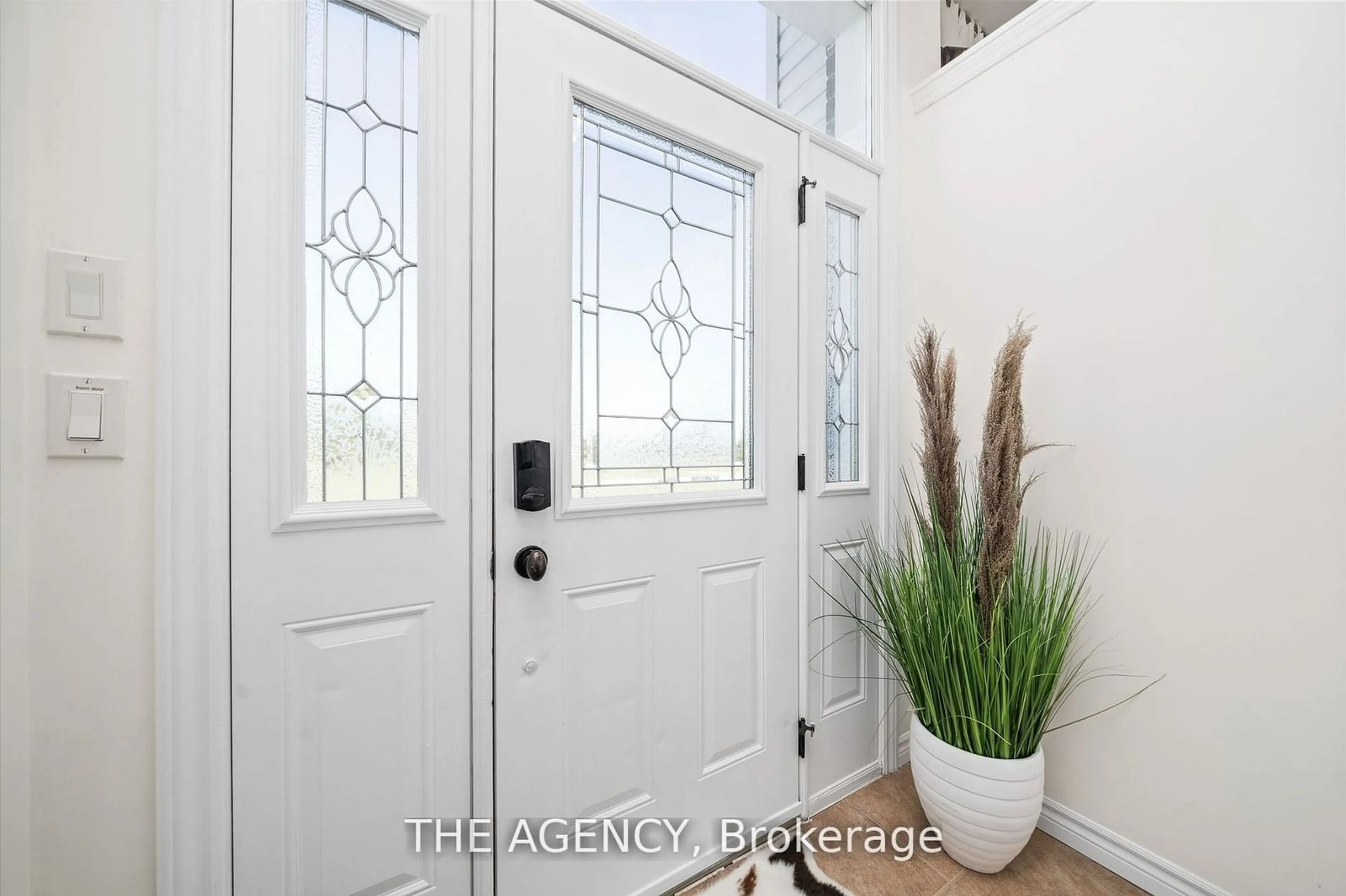 Indoor entryway for 2891 Highway 49, Prince Edward County Ontario K0K 2T0