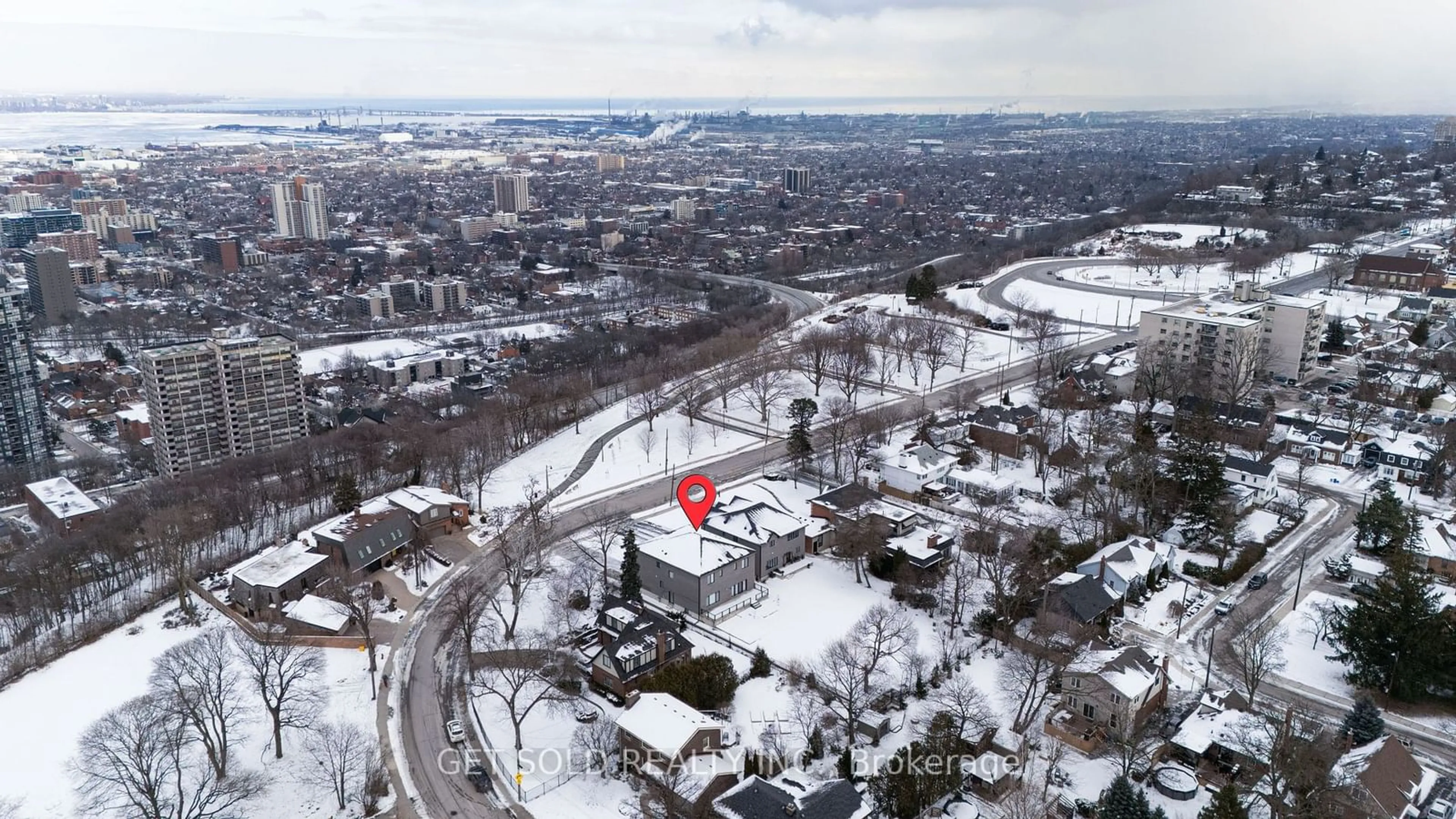 A pic from outside/outdoor area/front of a property/back of a property/a pic from drone, street for 166 Concession St, Hamilton Ontario L9A 1A8