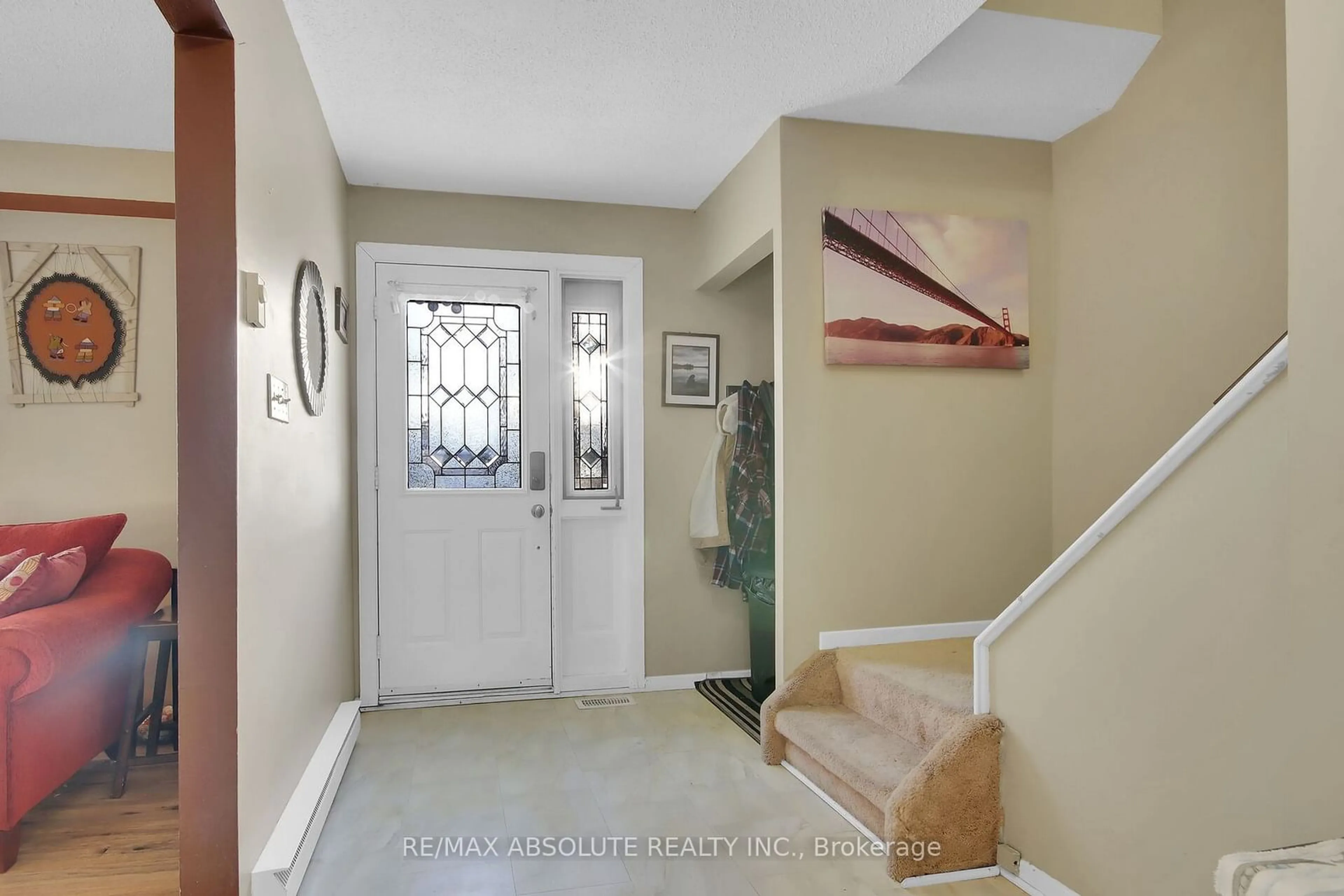 Indoor entryway for 89 Gary Cres, Arnprior Ontario K7S 2R2