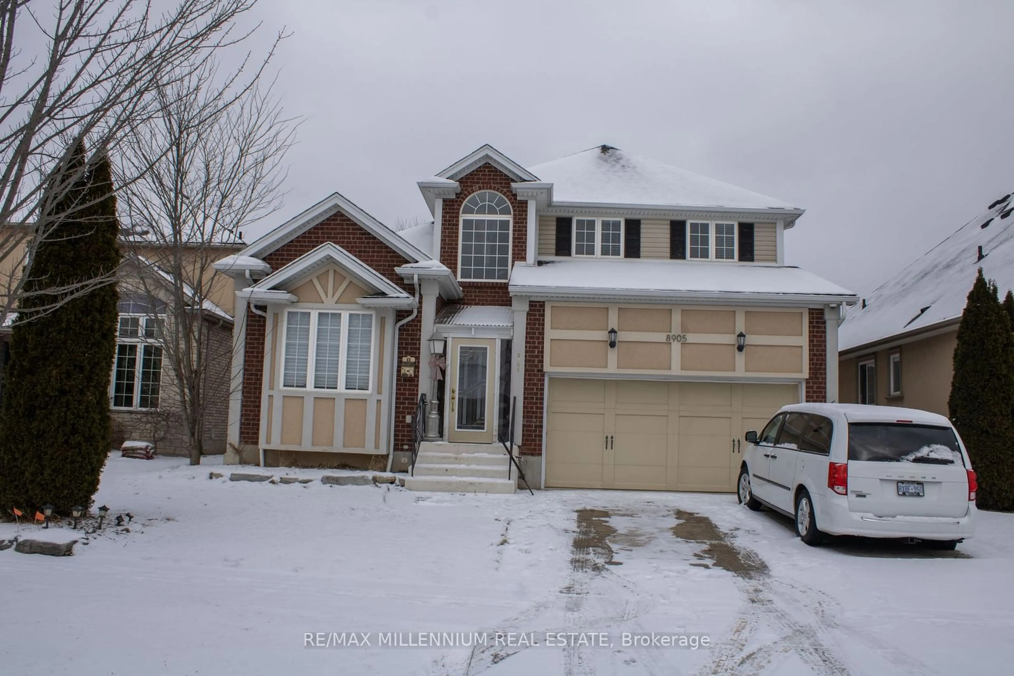 Unknown for 8905 Mcgarry Dr, Niagara Falls Ontario L2H 3P1