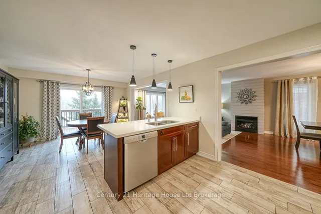 Additional property image - 703 Robert Ferrie Dr