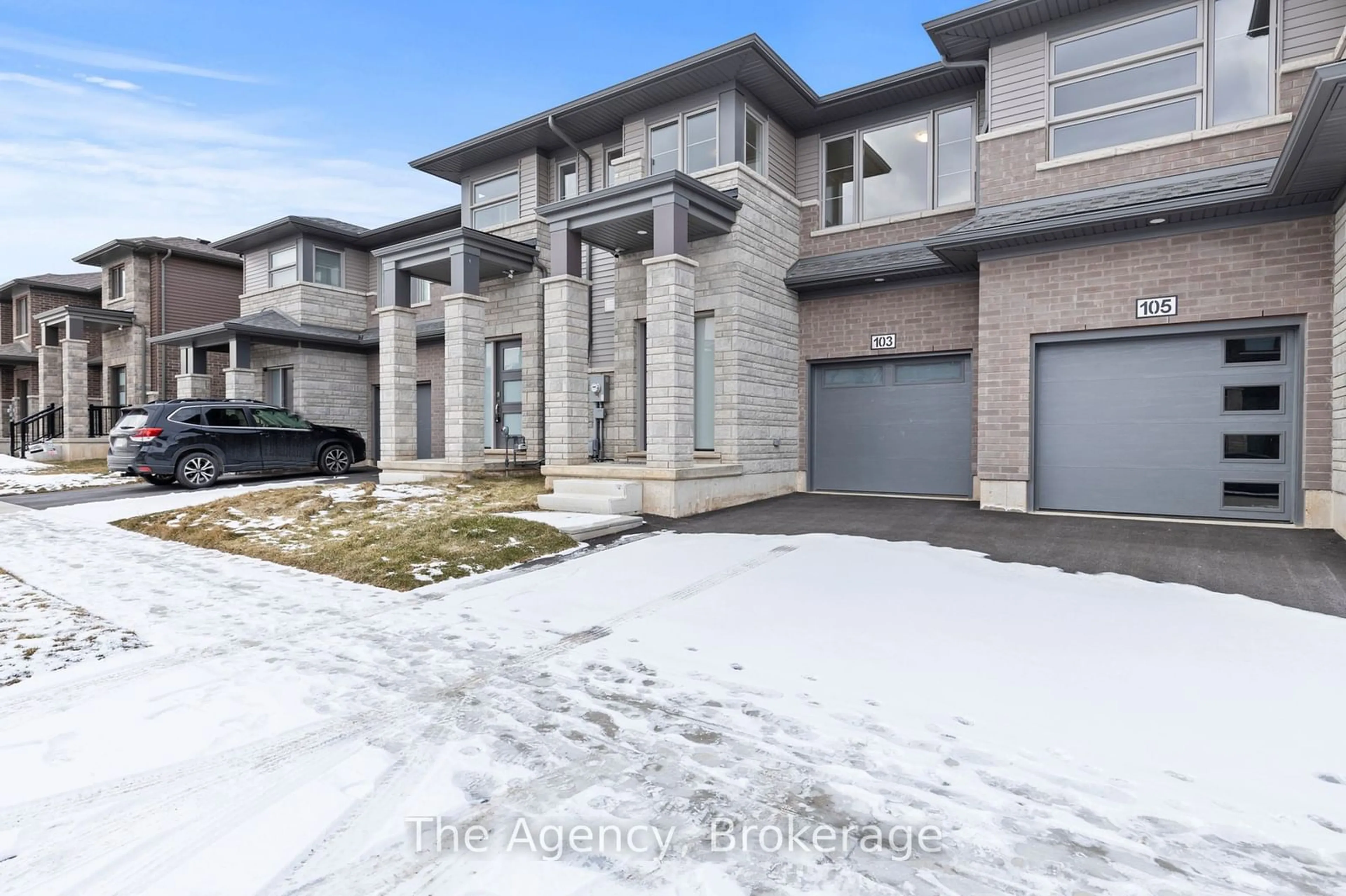 Home with brick exterior material, street for 103 Acacia Rd, Pelham Ontario L0S 1E1