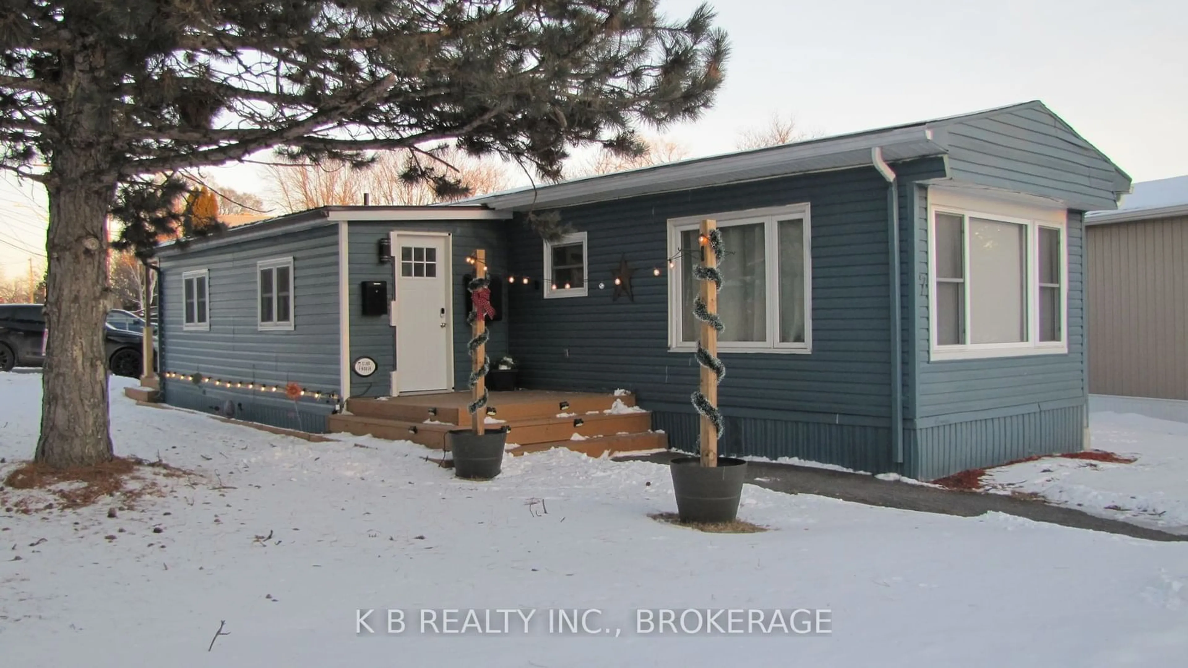 Unknown for 7 Clubhouse Dr, Kingston Ontario K7K 5C7