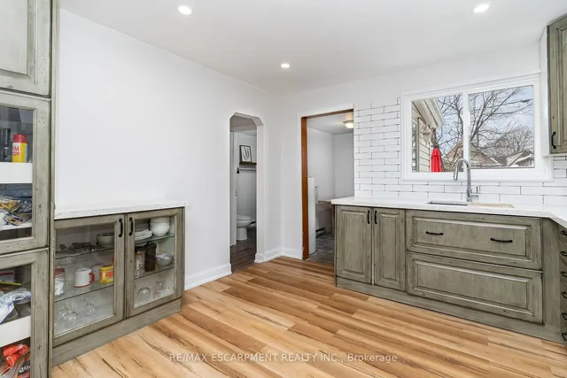 Additional property image - 145 Hope Ave