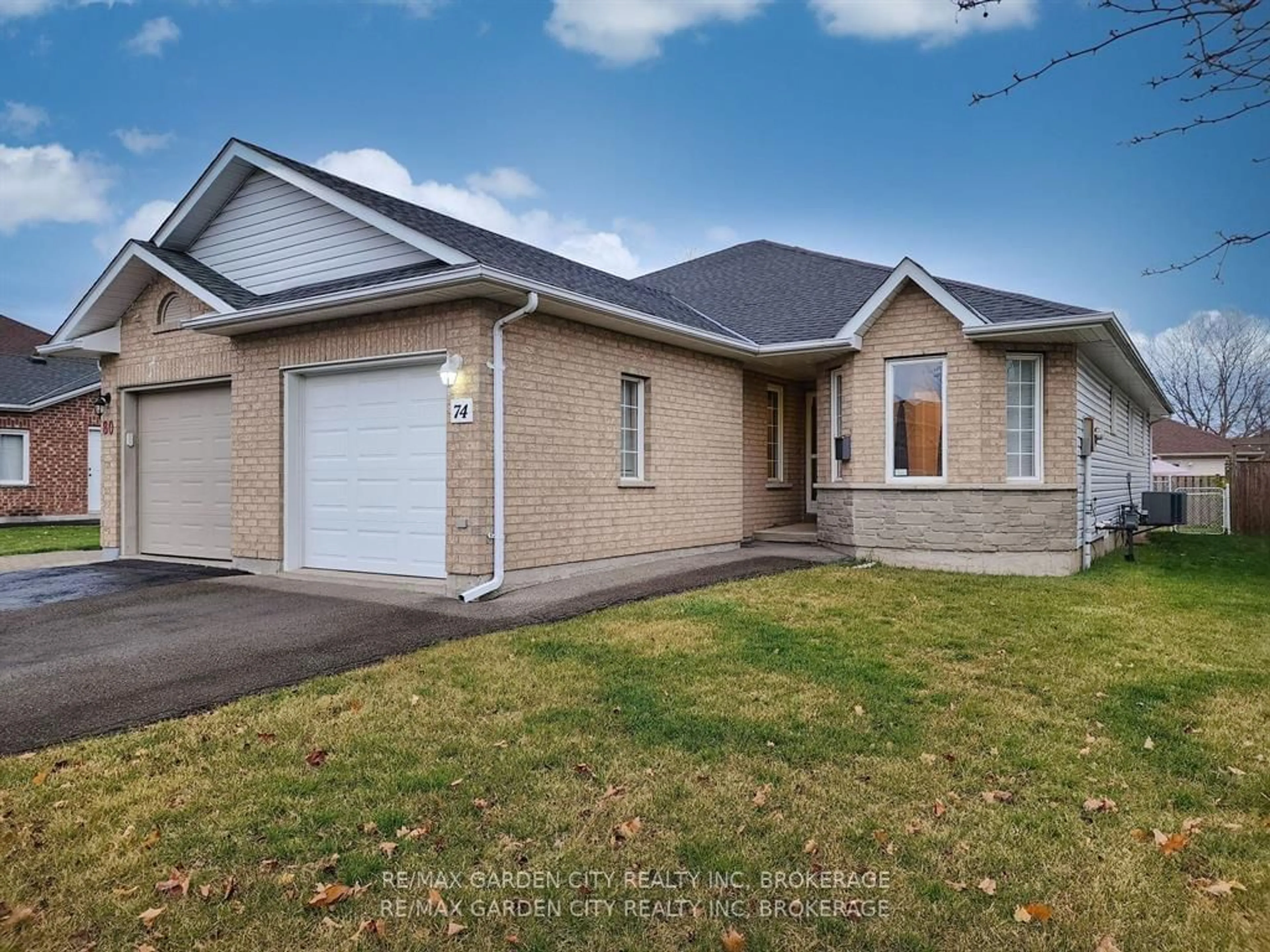 Home with brick exterior material, street for 74 St. Lawrence Dr, Welland Ontario L3C 7H3