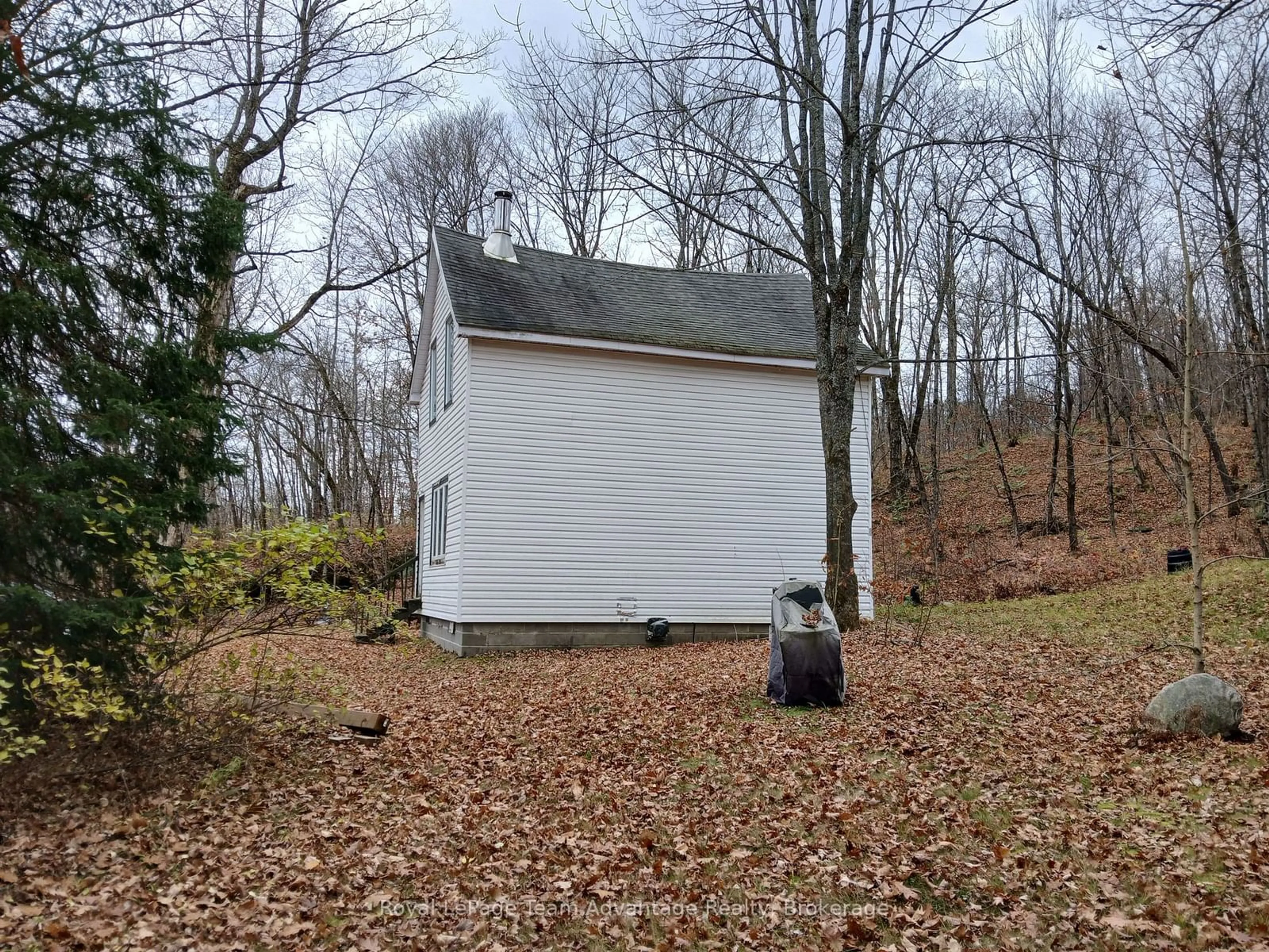 Shed for 109 BLACKSTONE/CRANE LK Rd, Seguin Ontario P2A 2W8