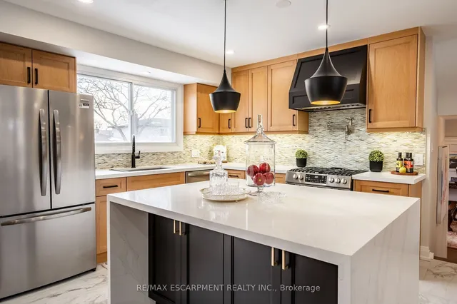 Additional property image - 30 Donlea Dr