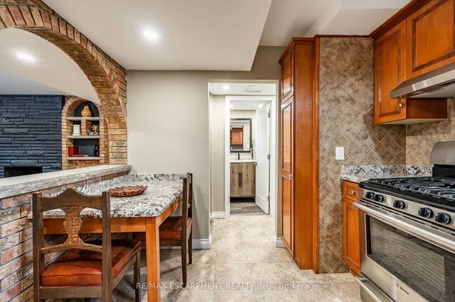 Additional property image - 30 Donlea Dr