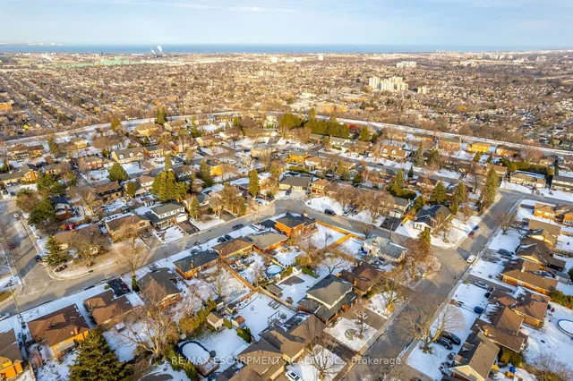 Additional property image - 30 Donlea Dr
